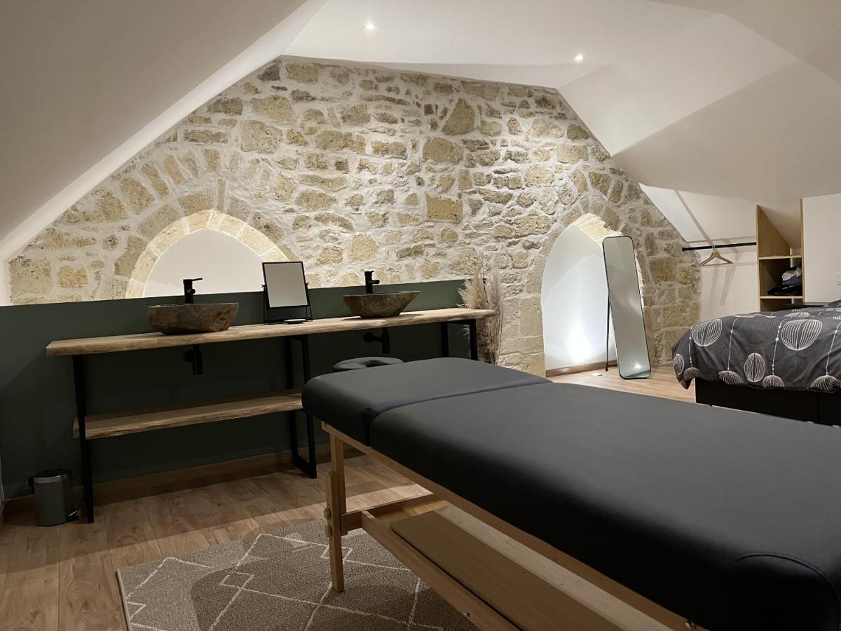 Apartmán Appart Spa Privatif Laon Exteriér fotografie