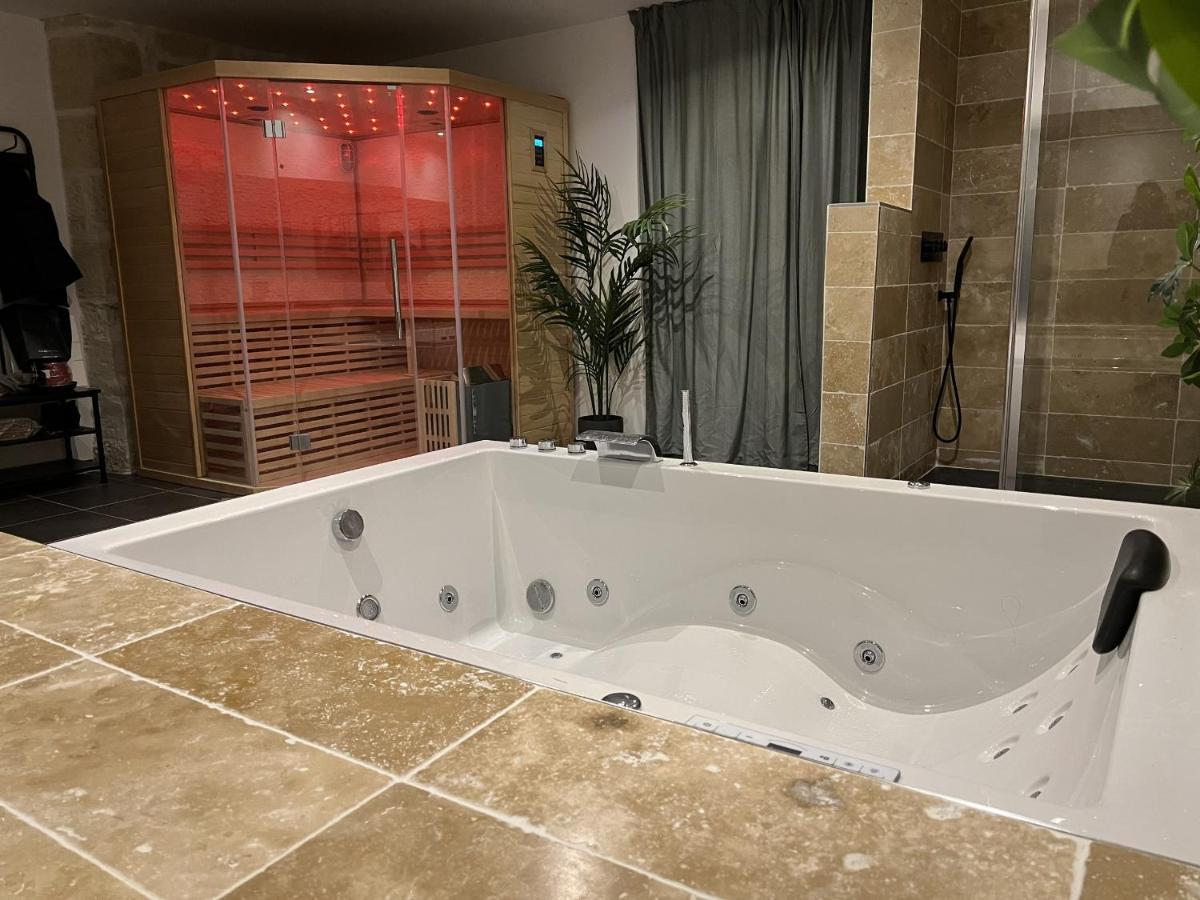 Apartmán Appart Spa Privatif Laon Exteriér fotografie